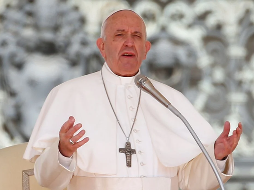 Papa Francisco anuncia que
tomará vacina na próxima semana