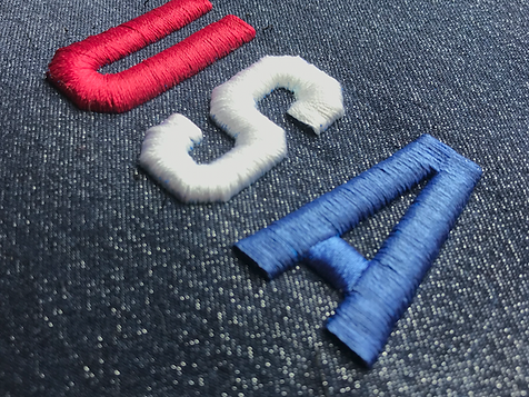 3D embroidery on a textile garment