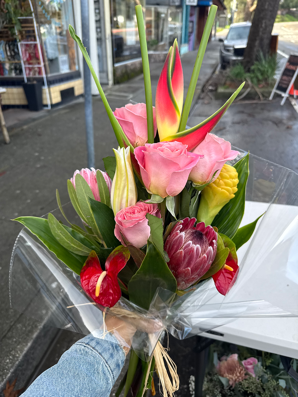 Thumbnail: Floral Arrangements  $75-$95
