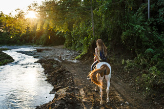 horseback-ridding-holiday-yoga-surf-retreat-south-america-ecuador.jpg