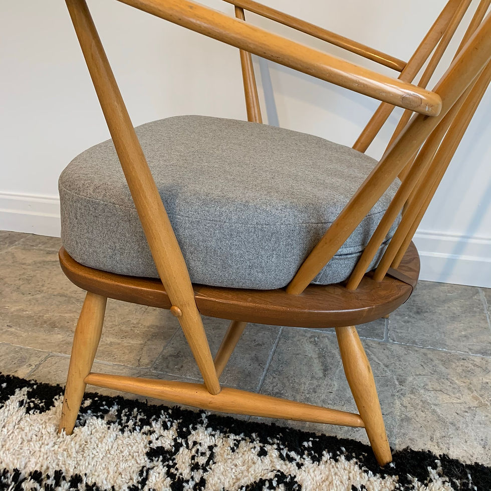 Thumbnail: Ercol 305 Tub Chair Base Cushion - Amatheon - Lead