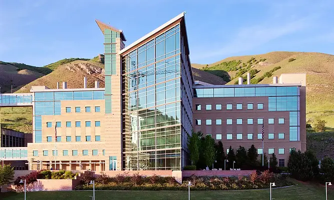 Huntsman-Cancer-commercial-real-estate-management-The-Boyer-Company.webp