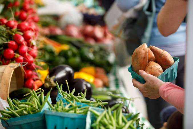 ©Fort Myers - Islands, Beaches and Neighborhoods_Farmer's Market.jpg