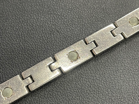 【買取実績】肩こり解消ブレスレット…実は「金」製品でした!?