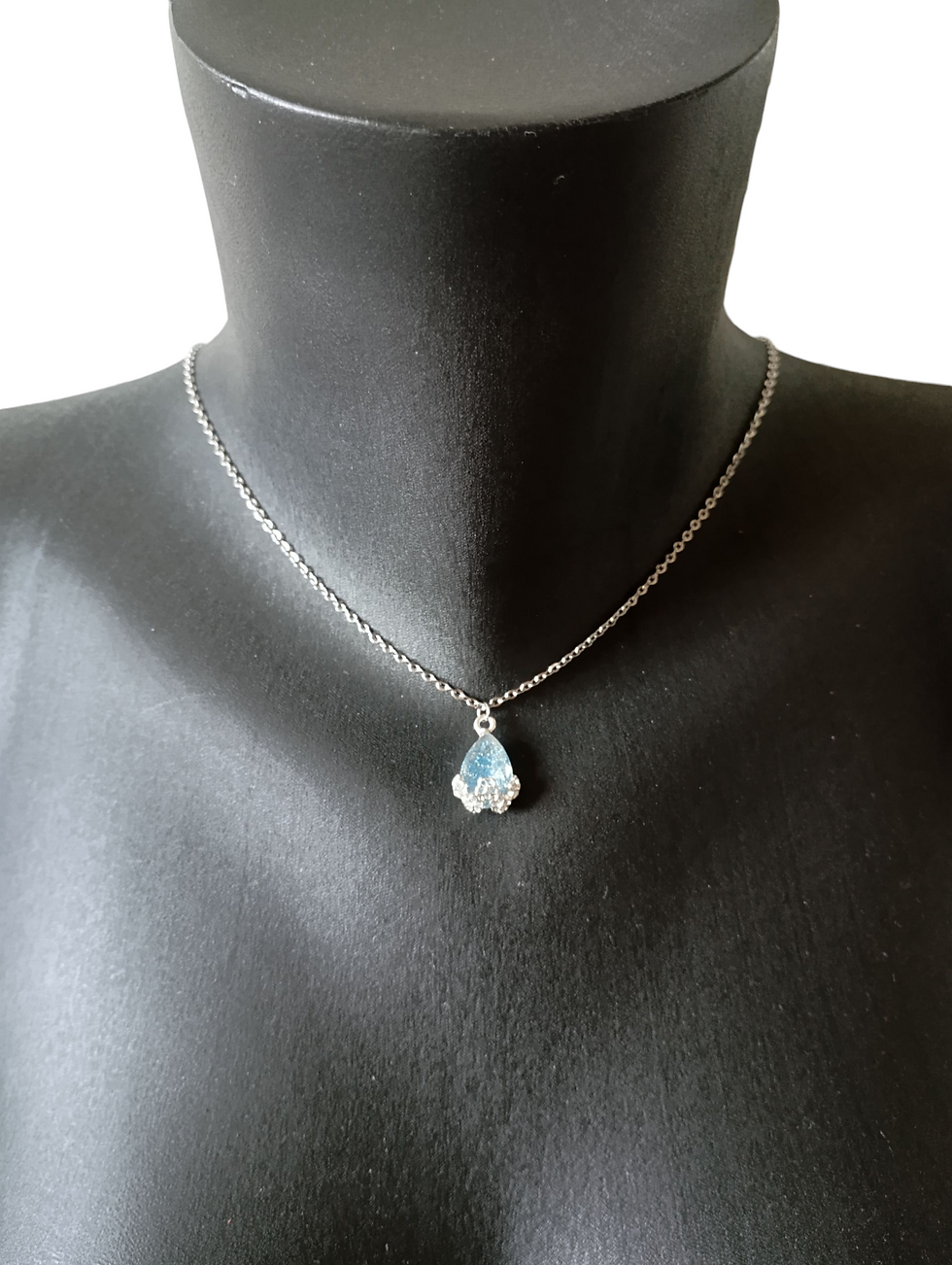 Miniature : Collier de dos goutte bleu lunaire 