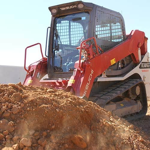 Thumbnail: TAKEUCHI TL10V-2 COMPACT TRACK LOADER