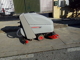 Fregadora comac omnia 32B Lado derecho.j