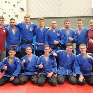 Stadlau weiterhin Tabellenführer nach 10:4-Sieg gegen UJZ II