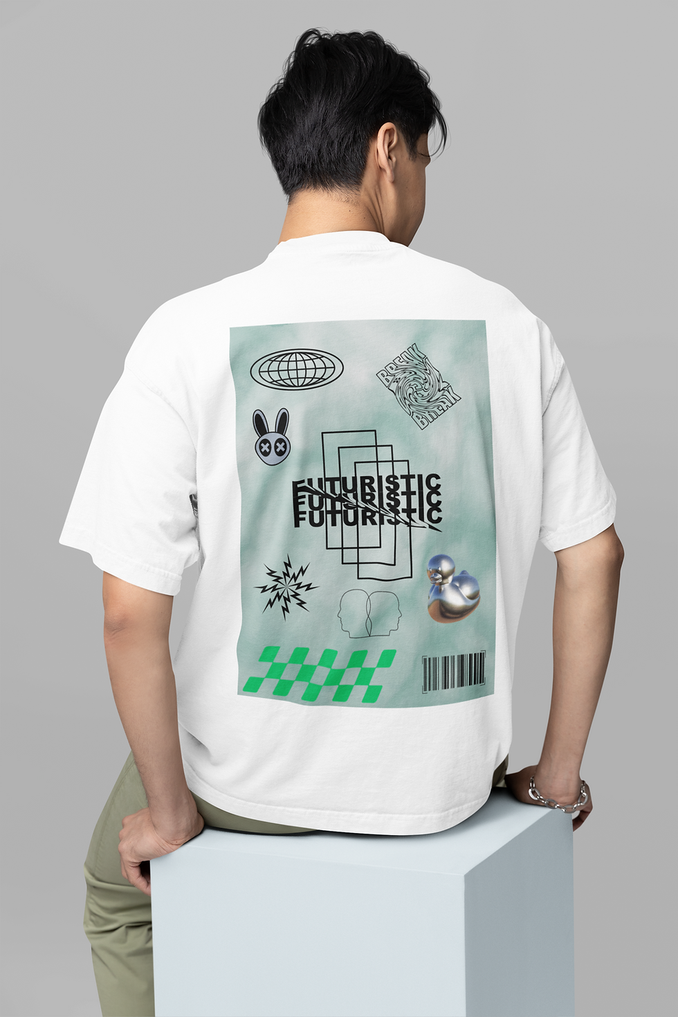 縮圖：未来主义图案超大 T 恤