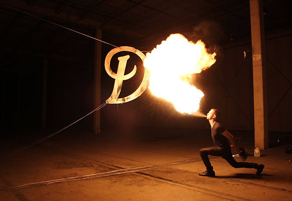 Corporate Magician Specialty Acts