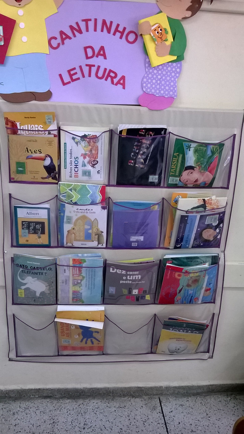 PORTA LIVROS
