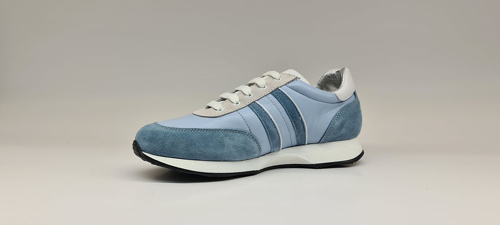 Miniatura: Sneaker celeste e bianca - Art 741