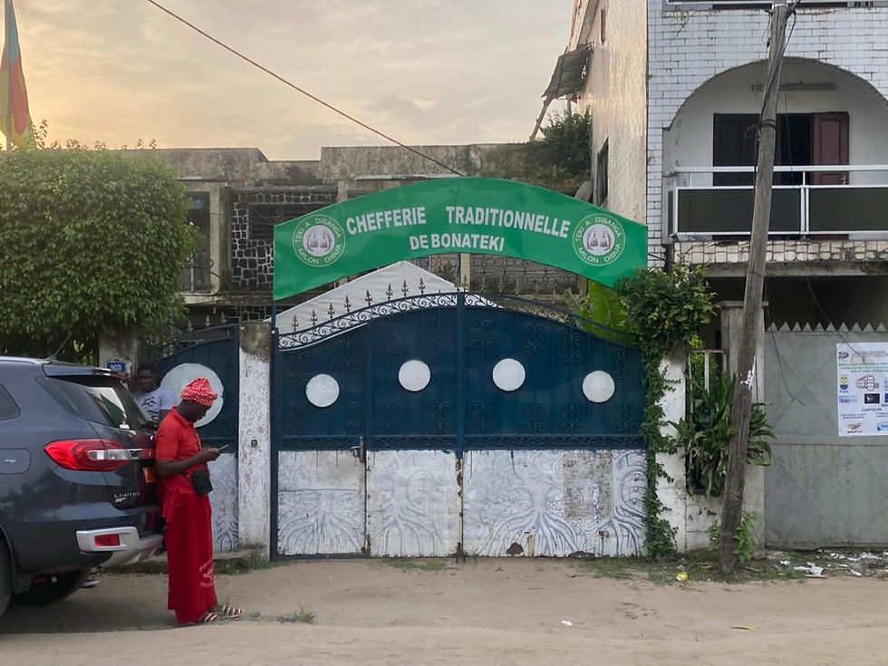 AFFAIRE DU QUARTIER GRAND MOULIN : LES CHEFS SAWA DRESSENT UN BOUCLIER AUTOUR DE BONATEKI ET DÉFENDENT L’ORDRE COUTUMIER
