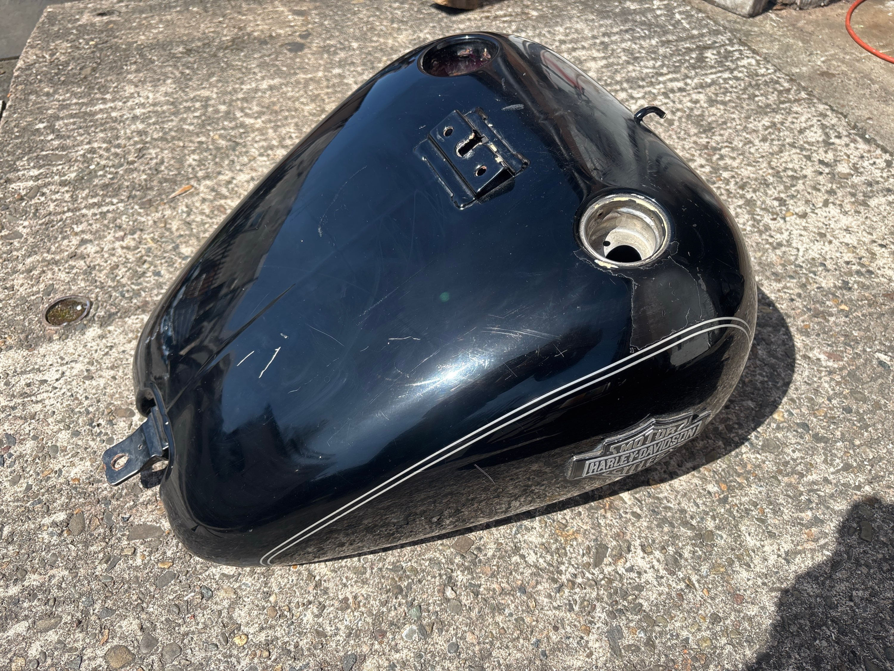 Harley Davidson Fuel Tank FLSTC 2000-03 models