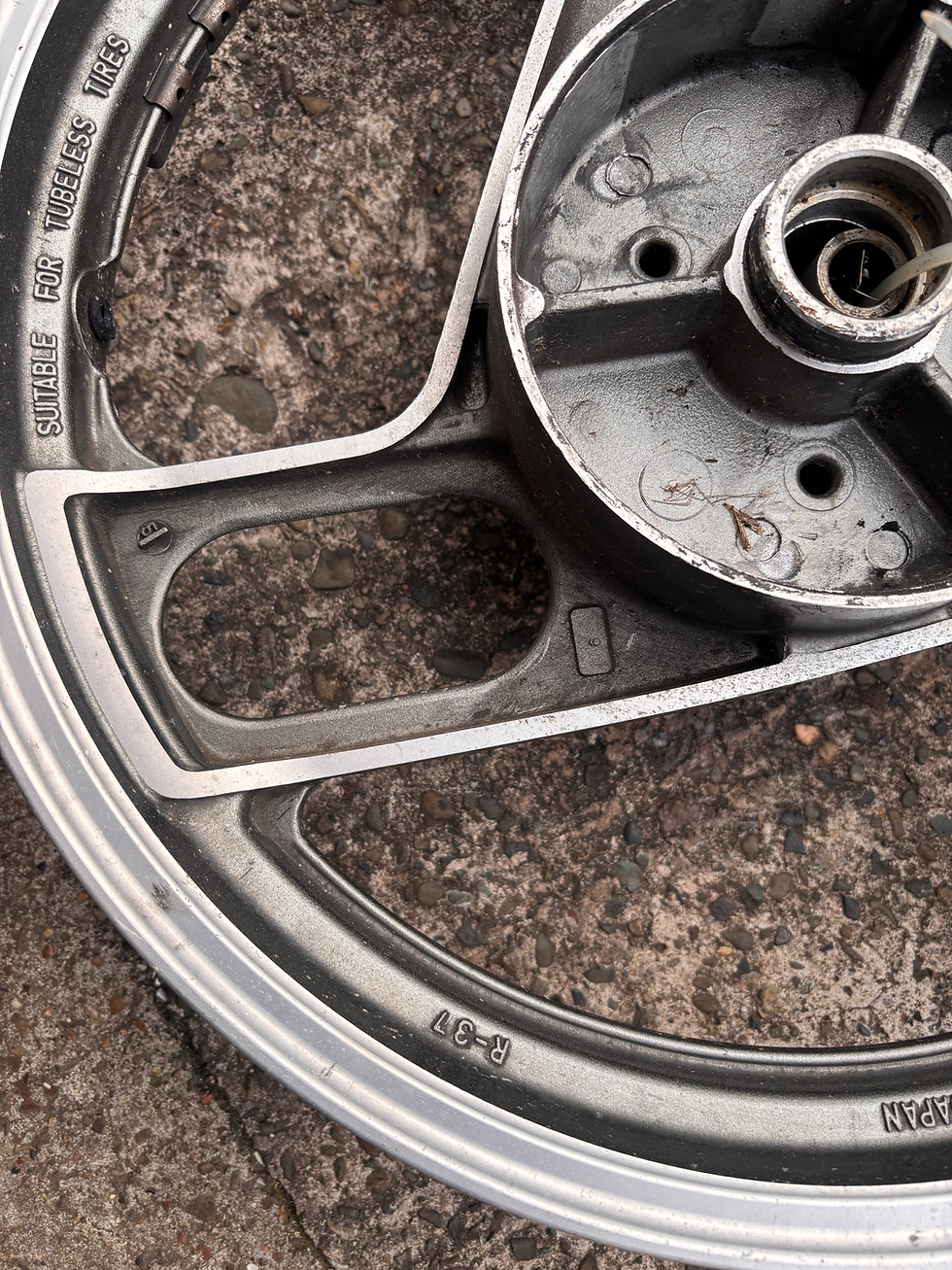 Thumbnail: Yamaha SRX600 Rear Wheel