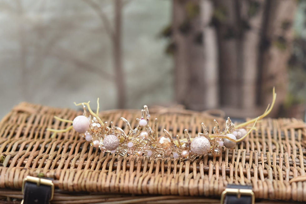 Miniatura: Tiara / corona élfica adornada con laberinto de fantasía