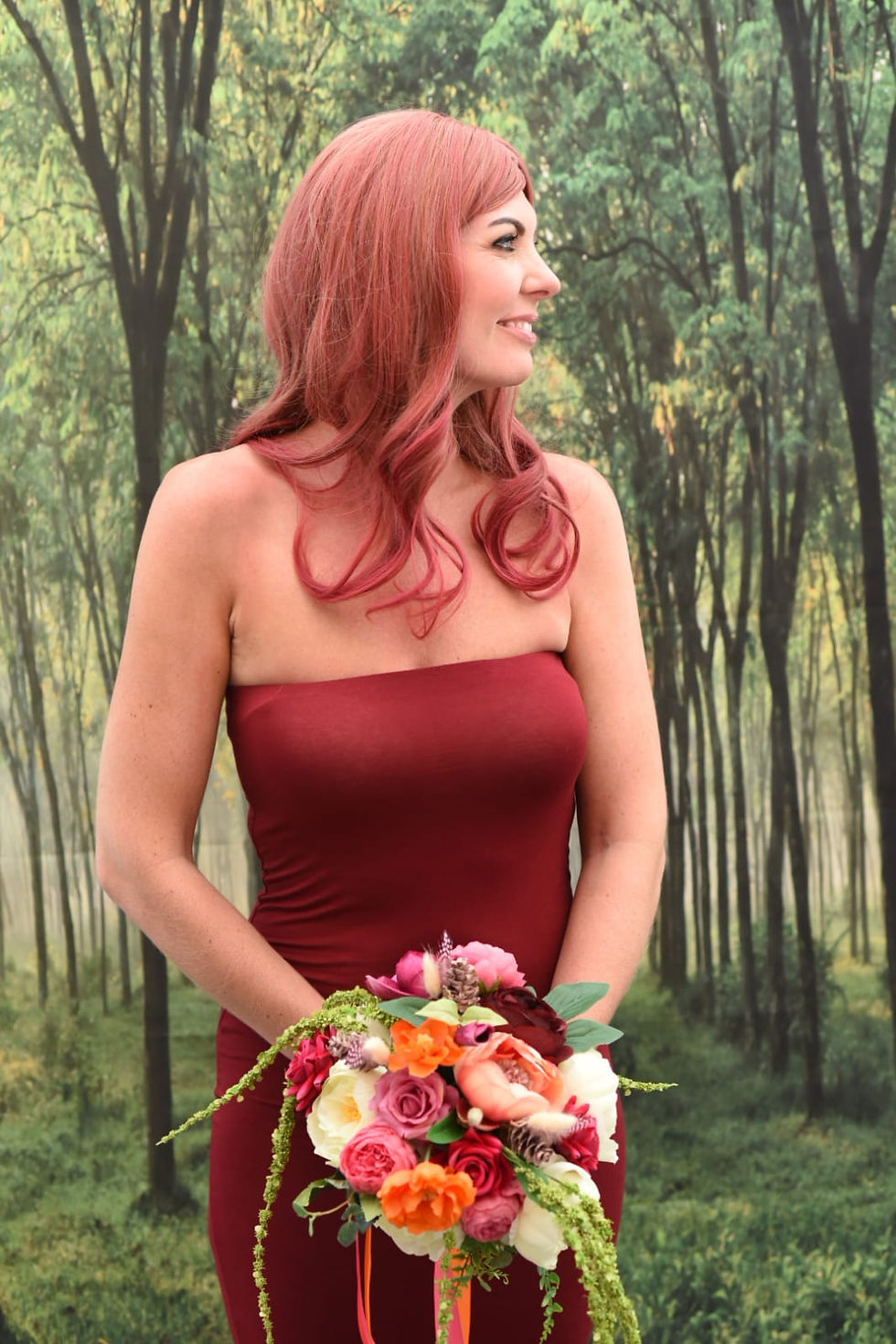 Miniaturebillede: Radiance Rose Willow Vine Brudepige Buket