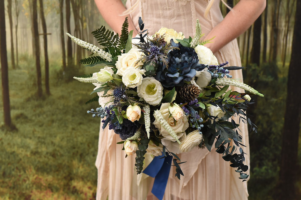 Miniatura: Bouquet da sposa con charm celtico