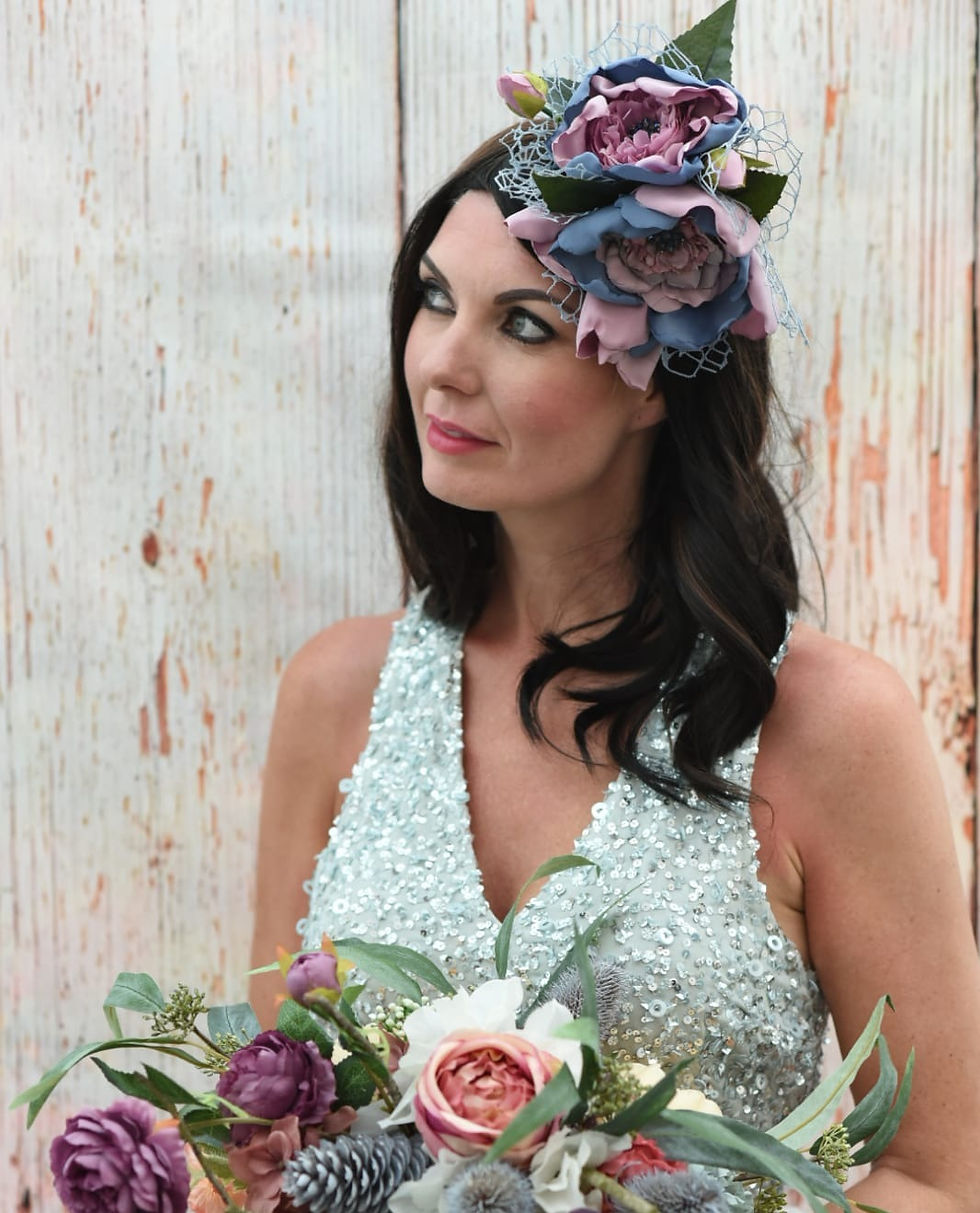 Miniatyrbilde: Vintage Collection Violet Peony Bridal Alternative Occasion Wear Pannebånd