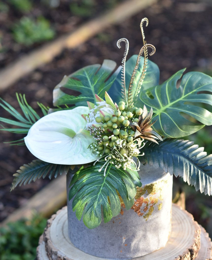 Miniature : Tropical Cake Topper/Flowers