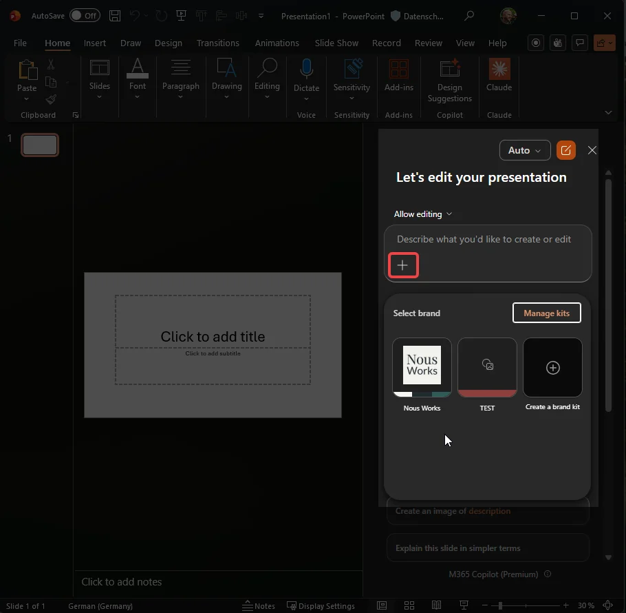 PowerPoint Copilot-Bereich mit Select brand und den Markenkits Nous Works und TEST, unten das Lizenz-Label M365 Copilot (Premium)