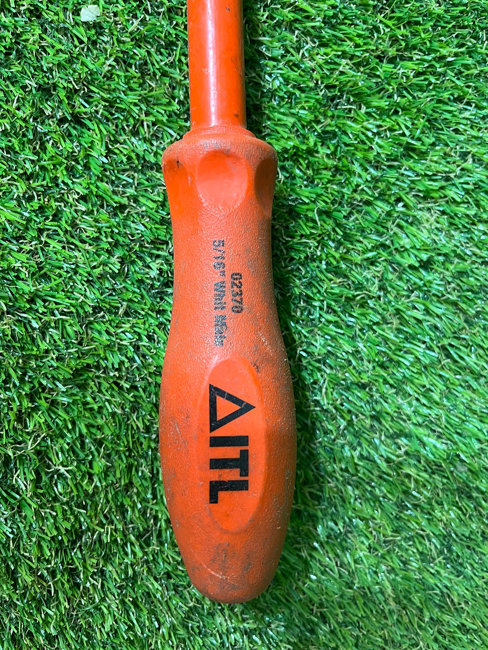 Thumbnail: Inulated Tools LTD 5/16" Screwdriver Male Link Extractor Fully insulated