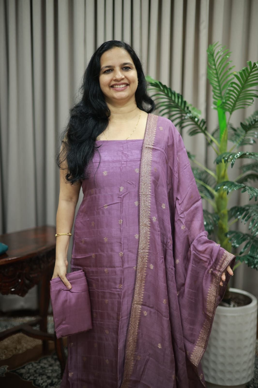 BEAUTIFUL PARTY WEAR COLLECTIONS (RDCH-SK-481)