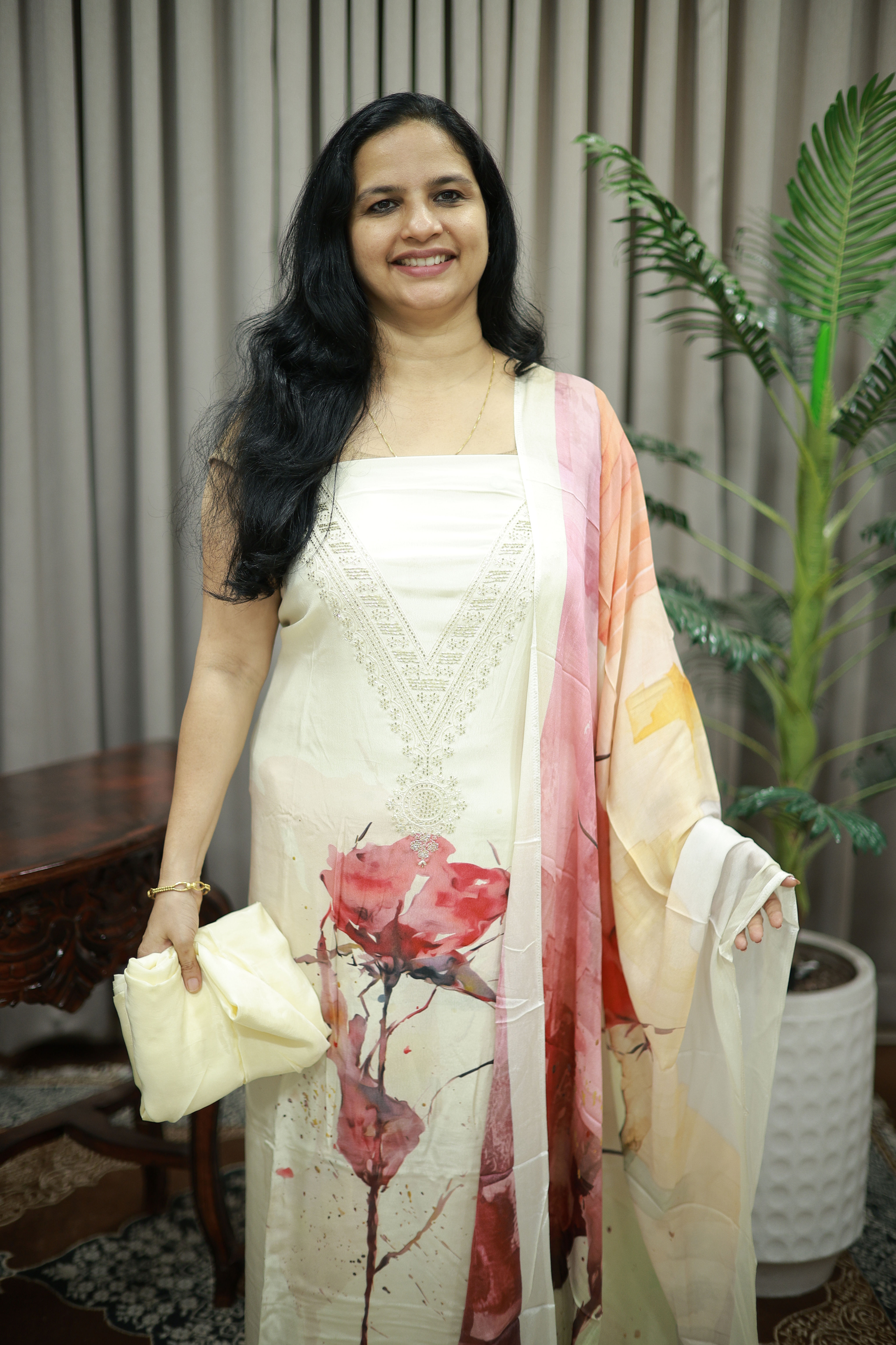 VARIETIES OF PARTY WEAR COLLECTIONS (RDCH-SK-474)