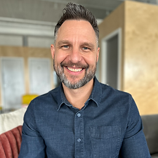 Craig Headshot Square.png