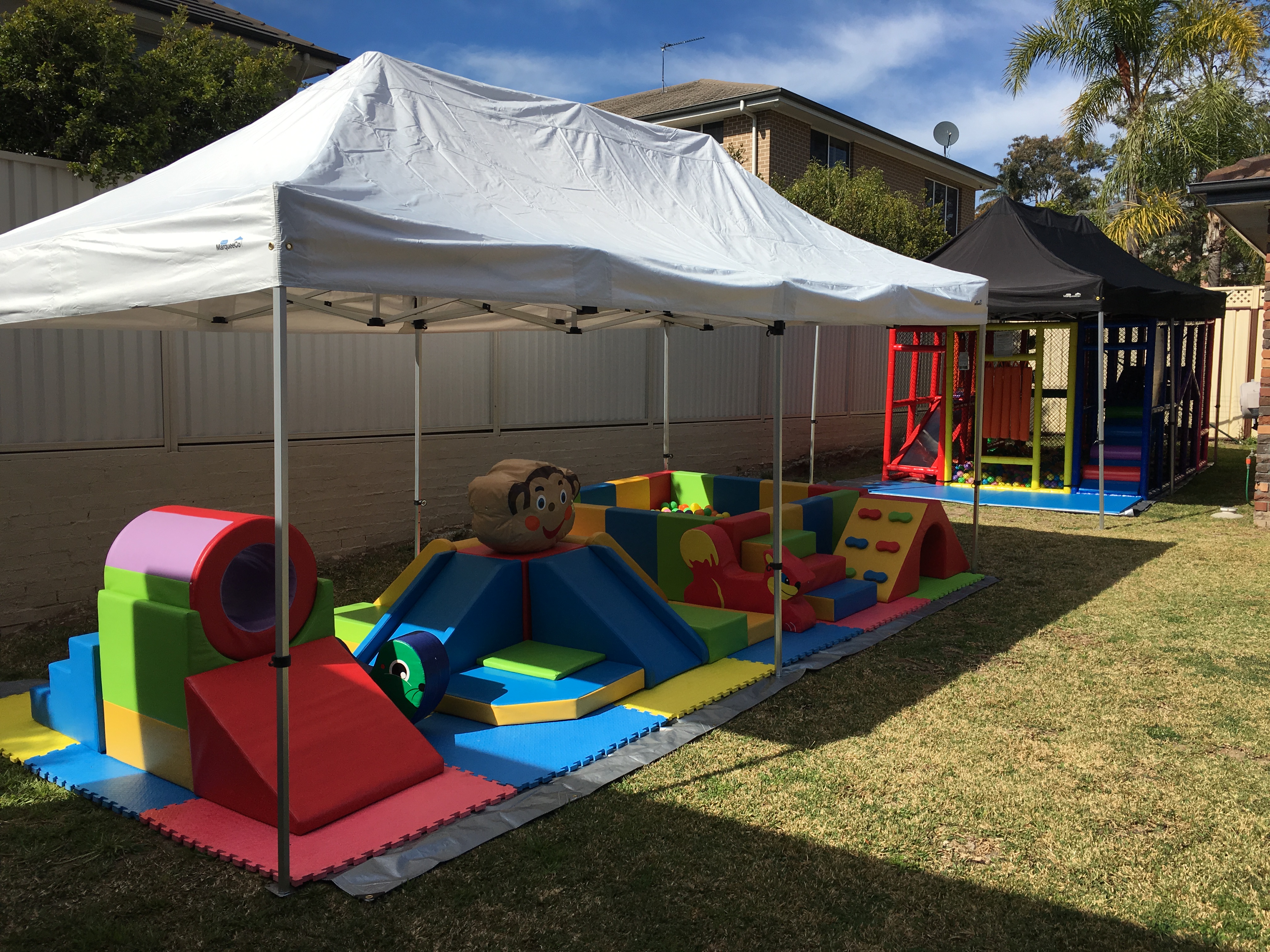 Combined package with gazebo