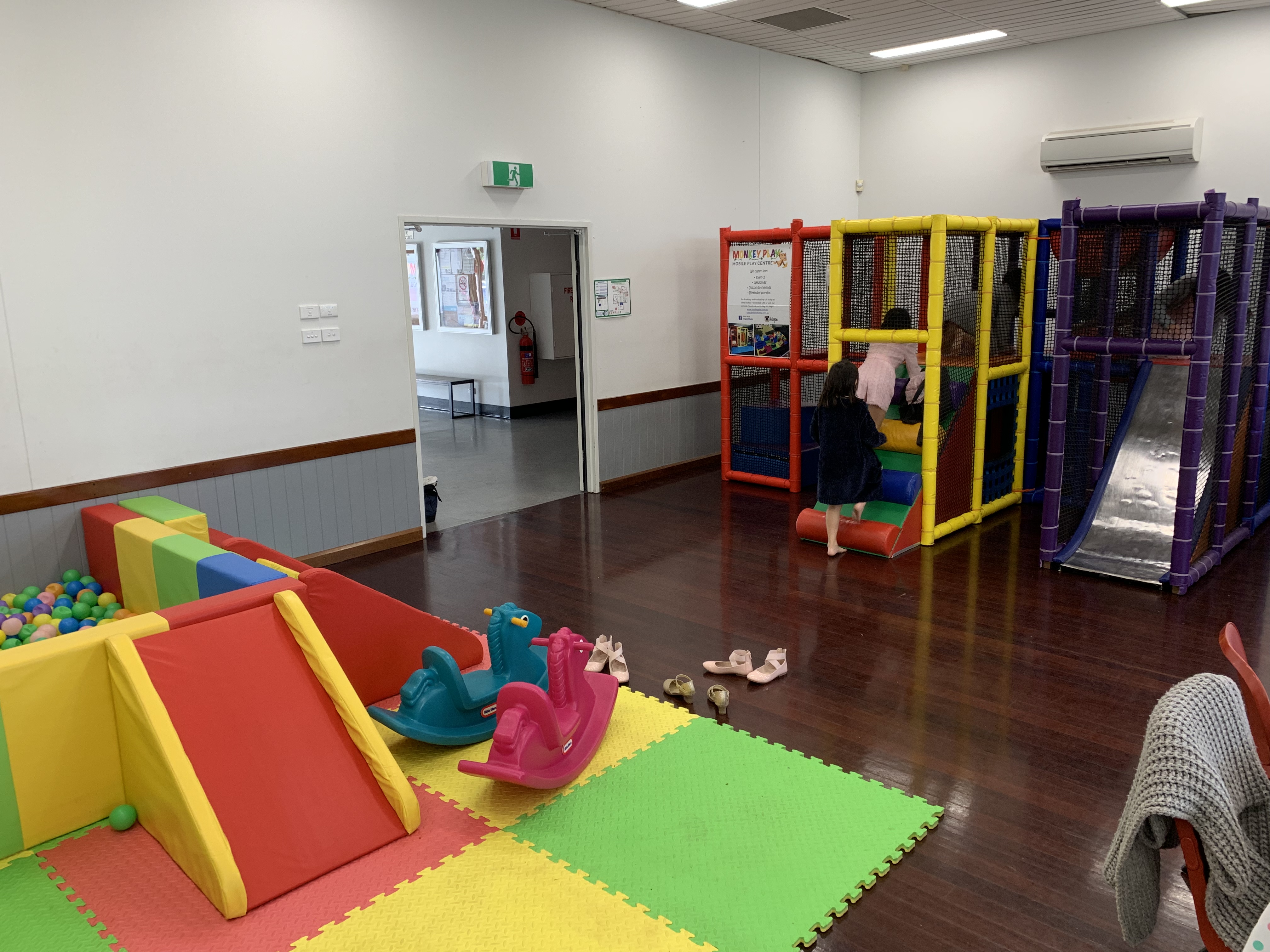 Mobile Play Gym 4mx4m with Ball Pit
