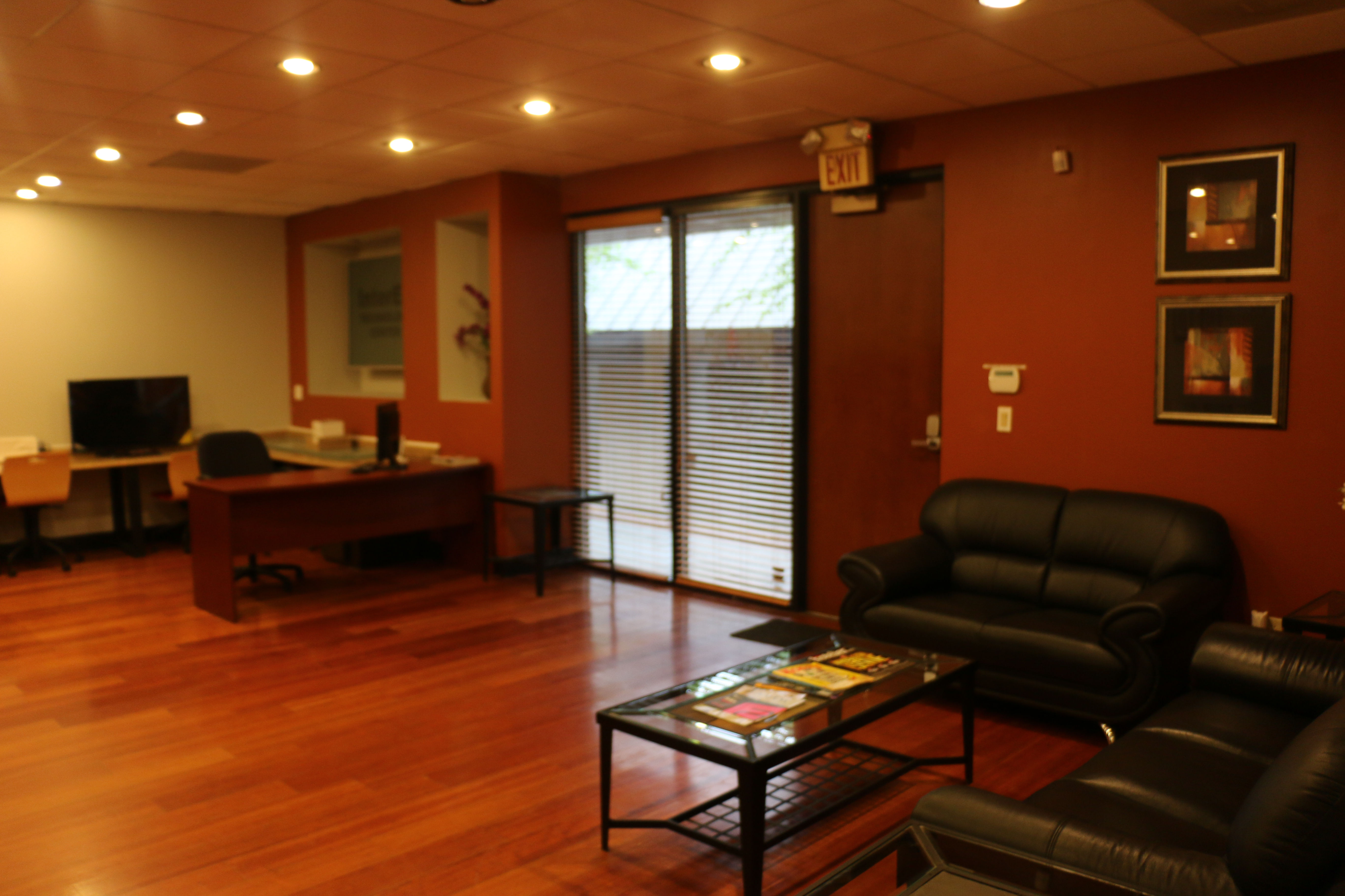 FRONT OFFICE STUDIO RENTAL