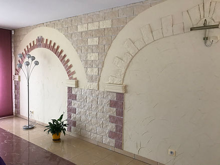 Avant renovation mur recouvert de parements By saskia