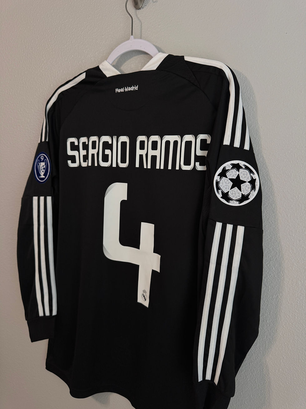 Thumbnail: Real Madrid 2008/2008 Sergio Ramos UCL third jersey