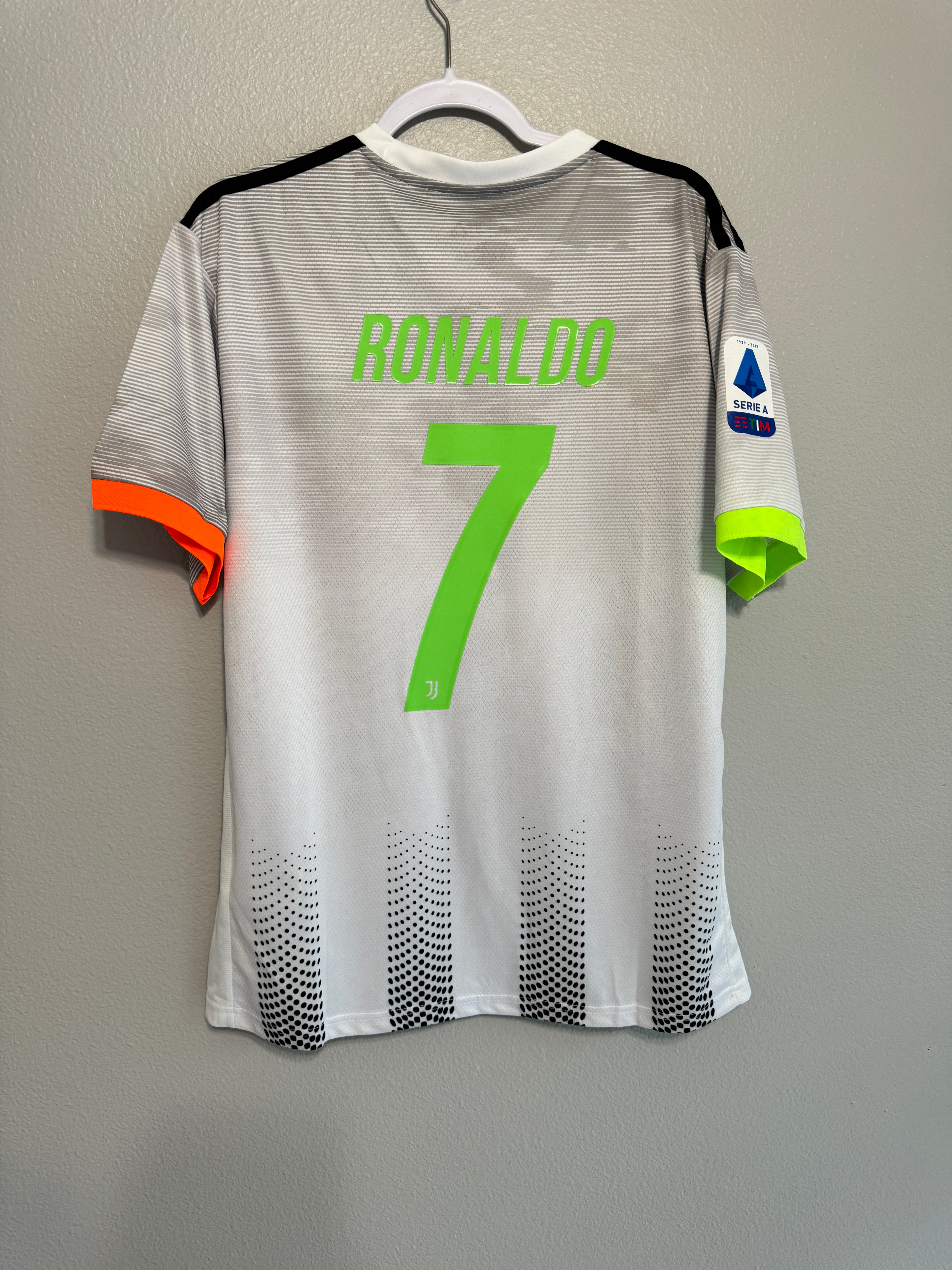Juventus 2019/2020 Ronaldo special edition jersey