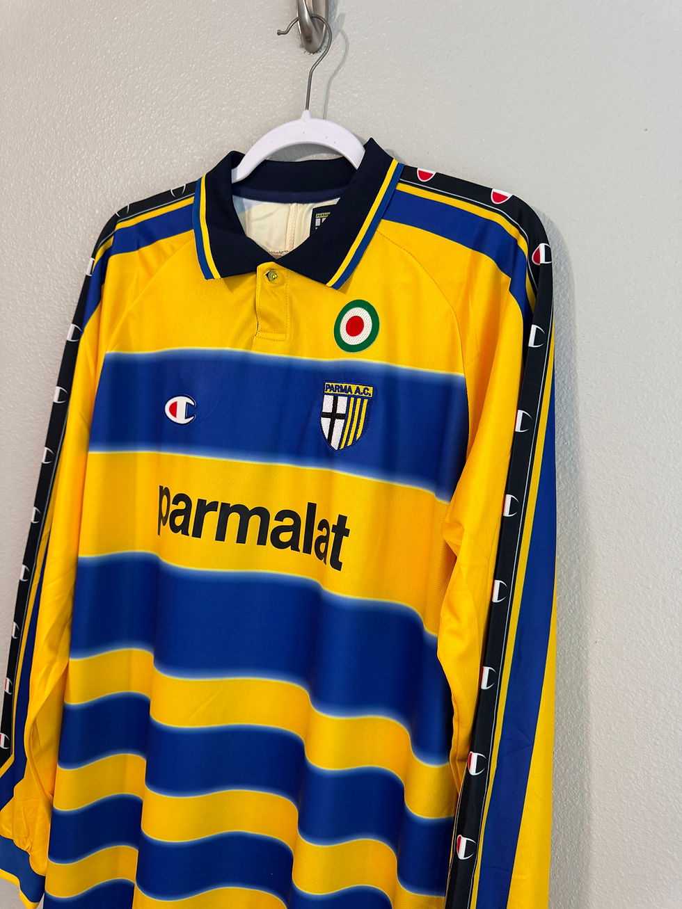 Thumbnail: Vintage Parma Calcio Crespo 1999/2000 jersey