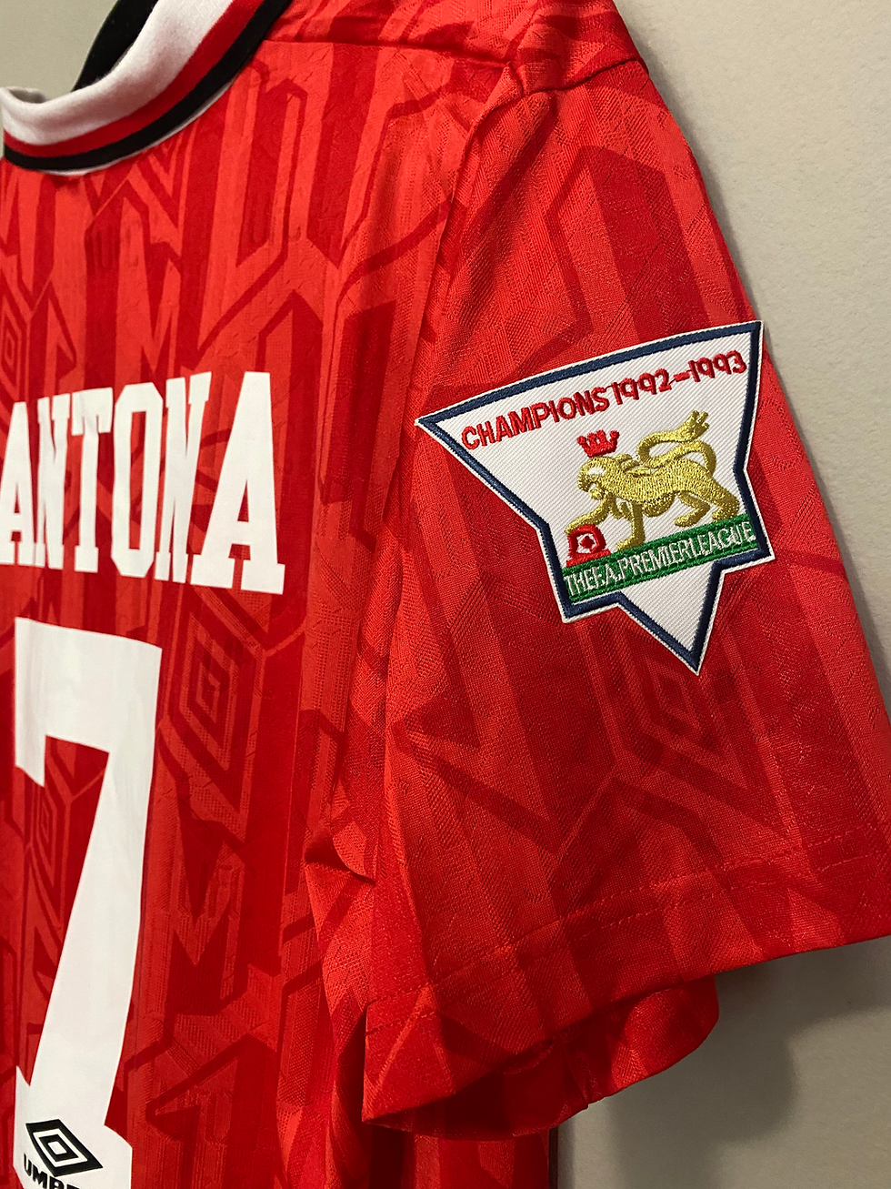 Thumbnail: Manchester United 1993/1994 Cantona EPL home jersey