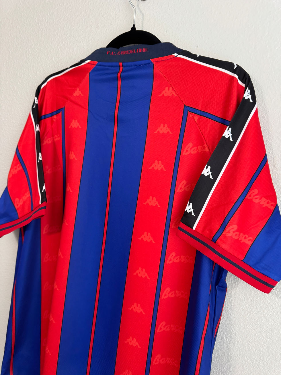 Thumbnail: Barcelona 1997/1998 home jersey 