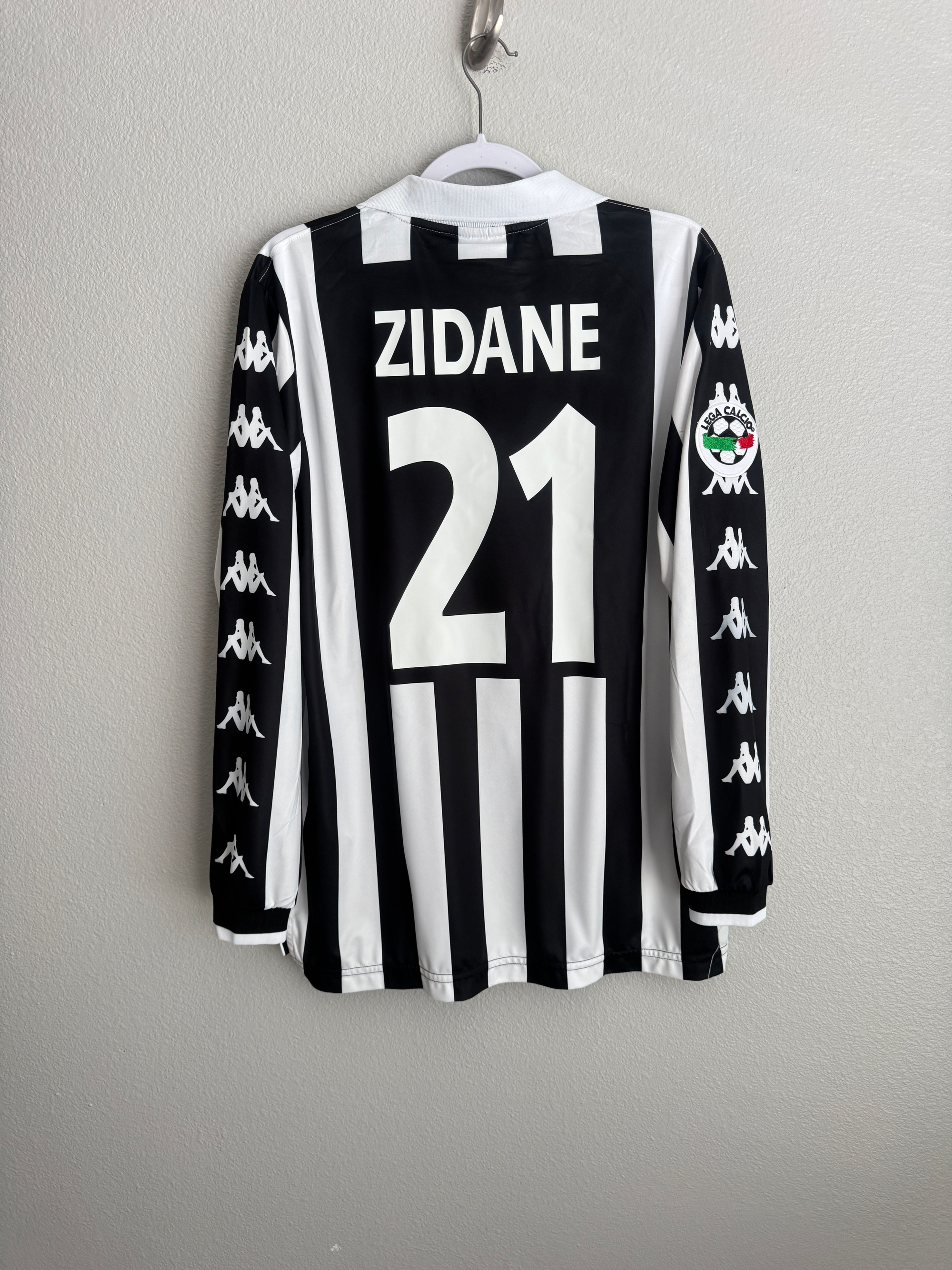 Juventus 1999/2000 Zidane home Liga Calcio jersey
