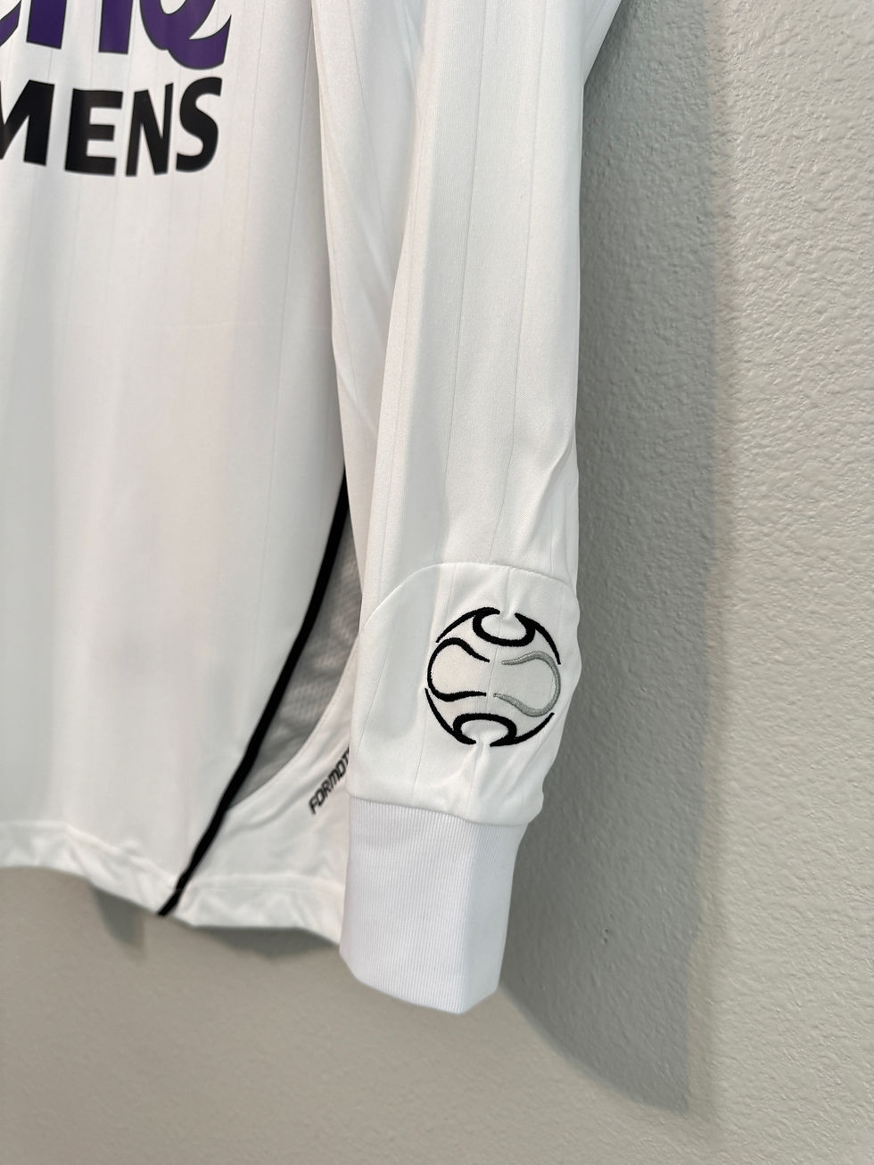 Thumbnail: Real Madrid 2006/2007 Beckham UCL home long sleeve Jersey