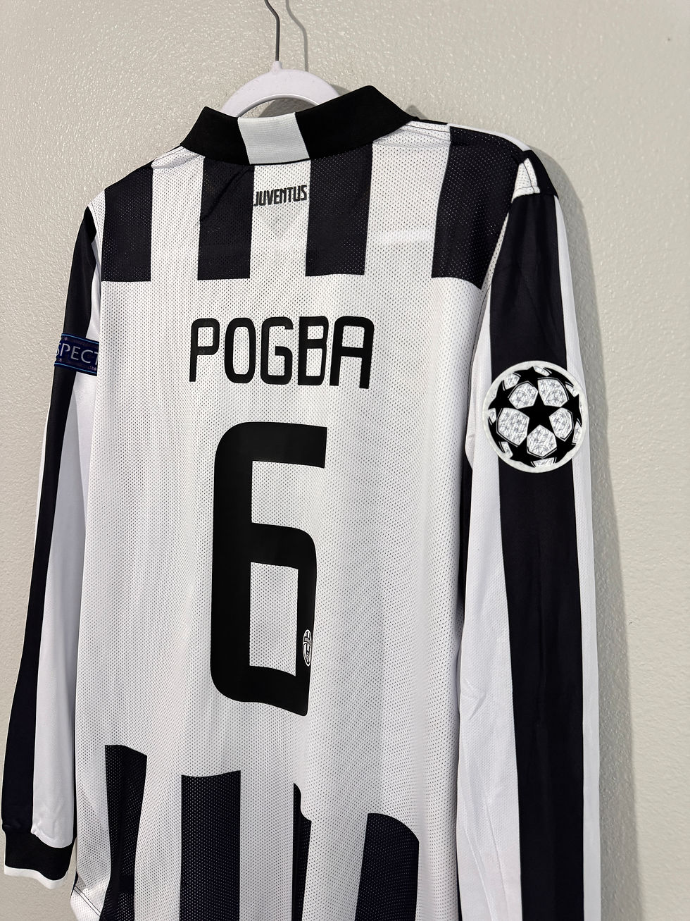 Thumbnail: Juventus 2014/2015 Pogba home jersey
