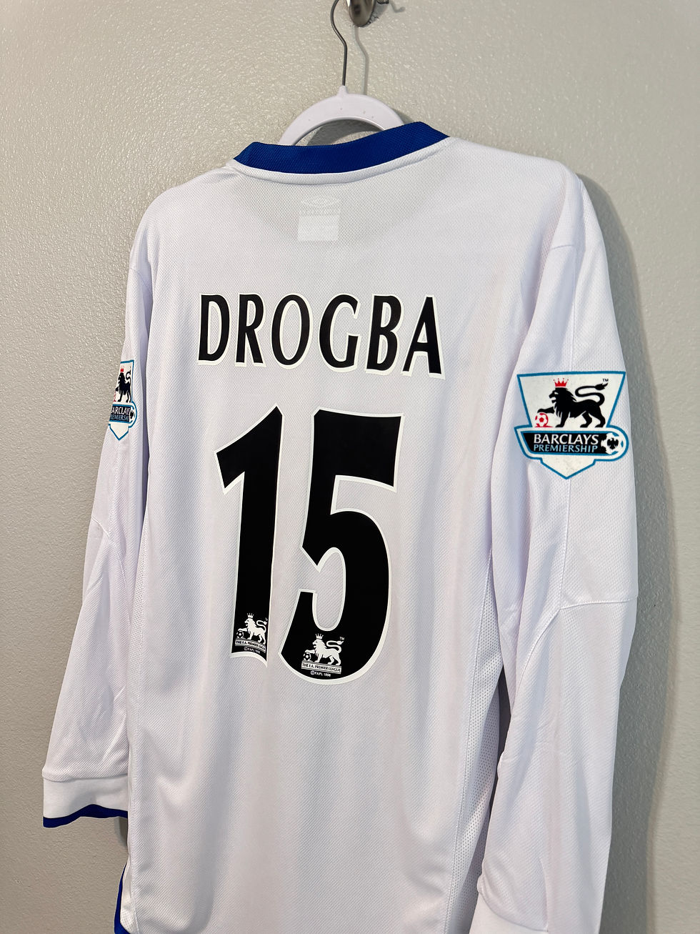 Thumbnail: Chelsea 2004/2005 Drogba EPL third long sleeve jersey