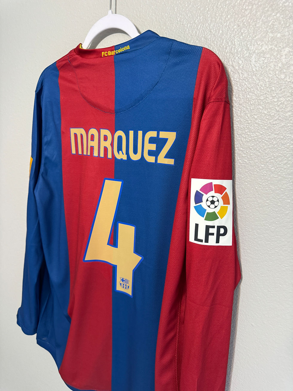 Thumbnail: Barcelona 2006/2007 Rafa Marquez home long sleeve jersey