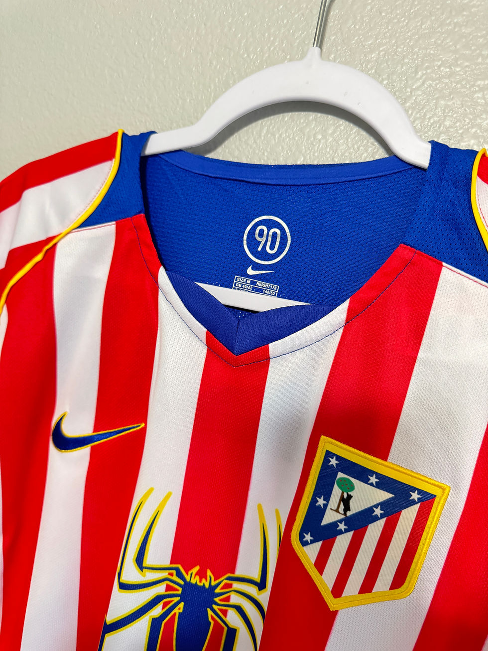 Thumbnail: Atletico Madrid 2004/2005 Tobey Maguire Home Spider-Man edition jersey