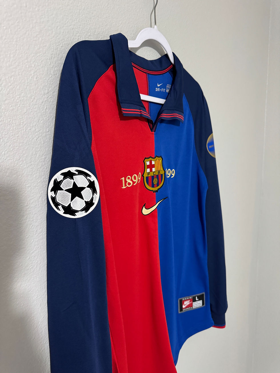 Thumbnail: Barcelona 1999/2000 Rivaldo UCL Centenary home jersey
