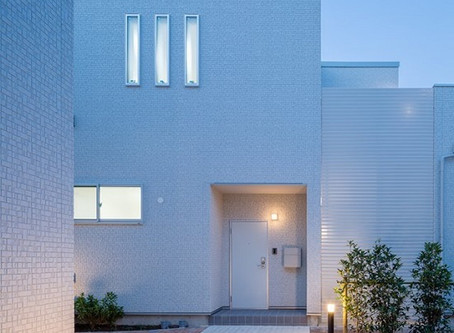 建築写真 中庭のあるテラスハウス