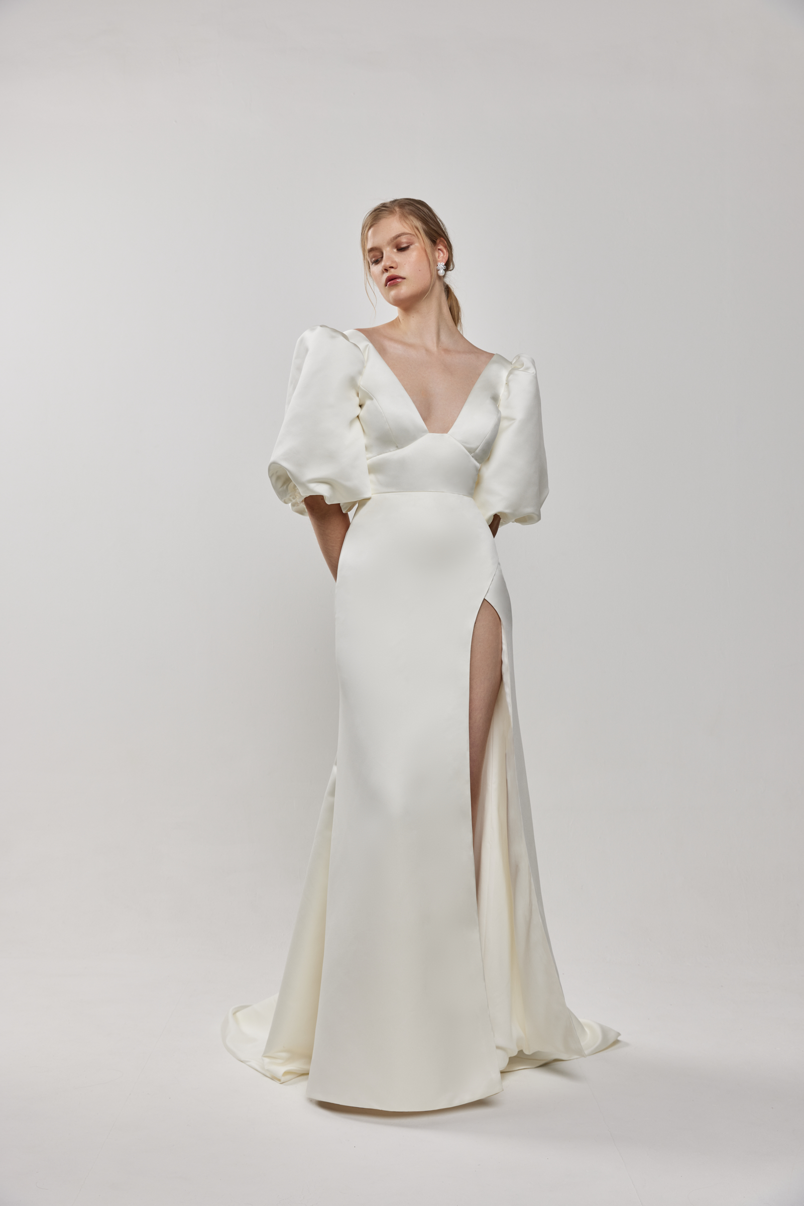 Ivory Bride — photo 16 of 18