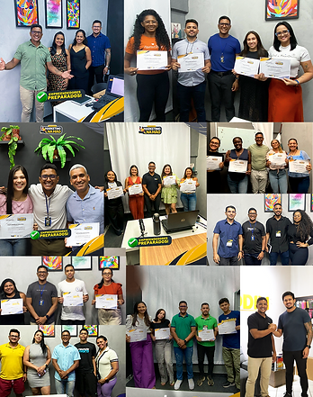 alunos com diploma.png