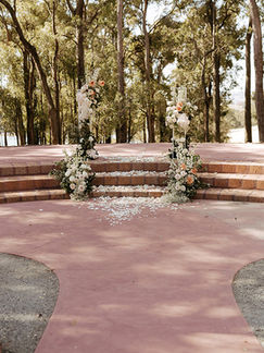 Photography by Emma Macaulay Photography at Edith Valley