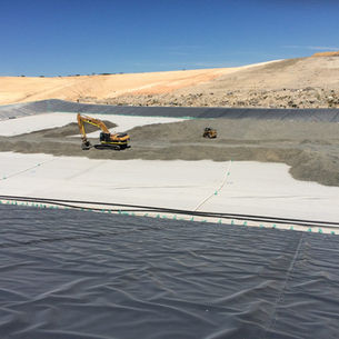 BANKSIA ROAD AND LEACHATE POND DESIGN AND CONSTRUCTION